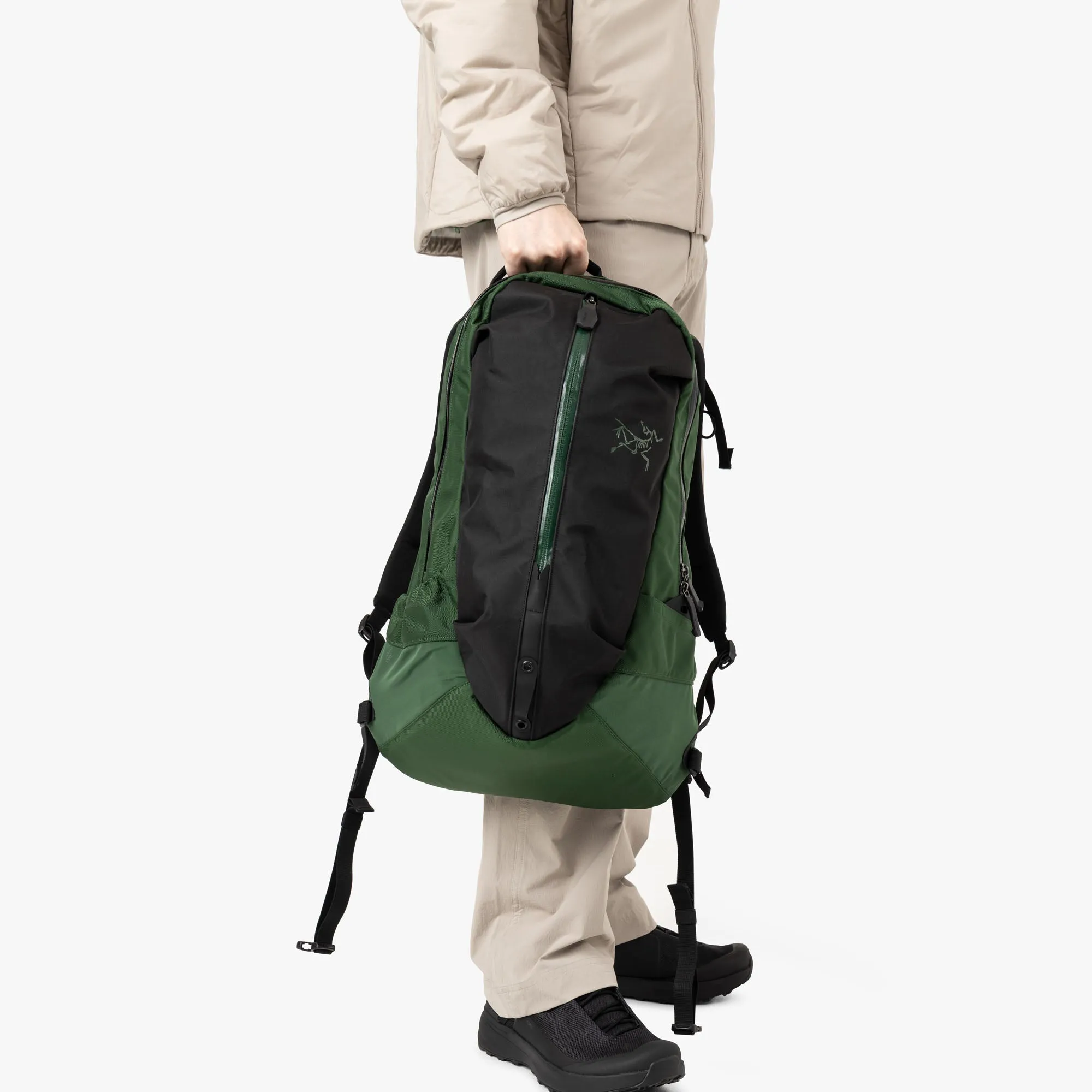 Arc'teryx Arro 22 Backpack / Eden