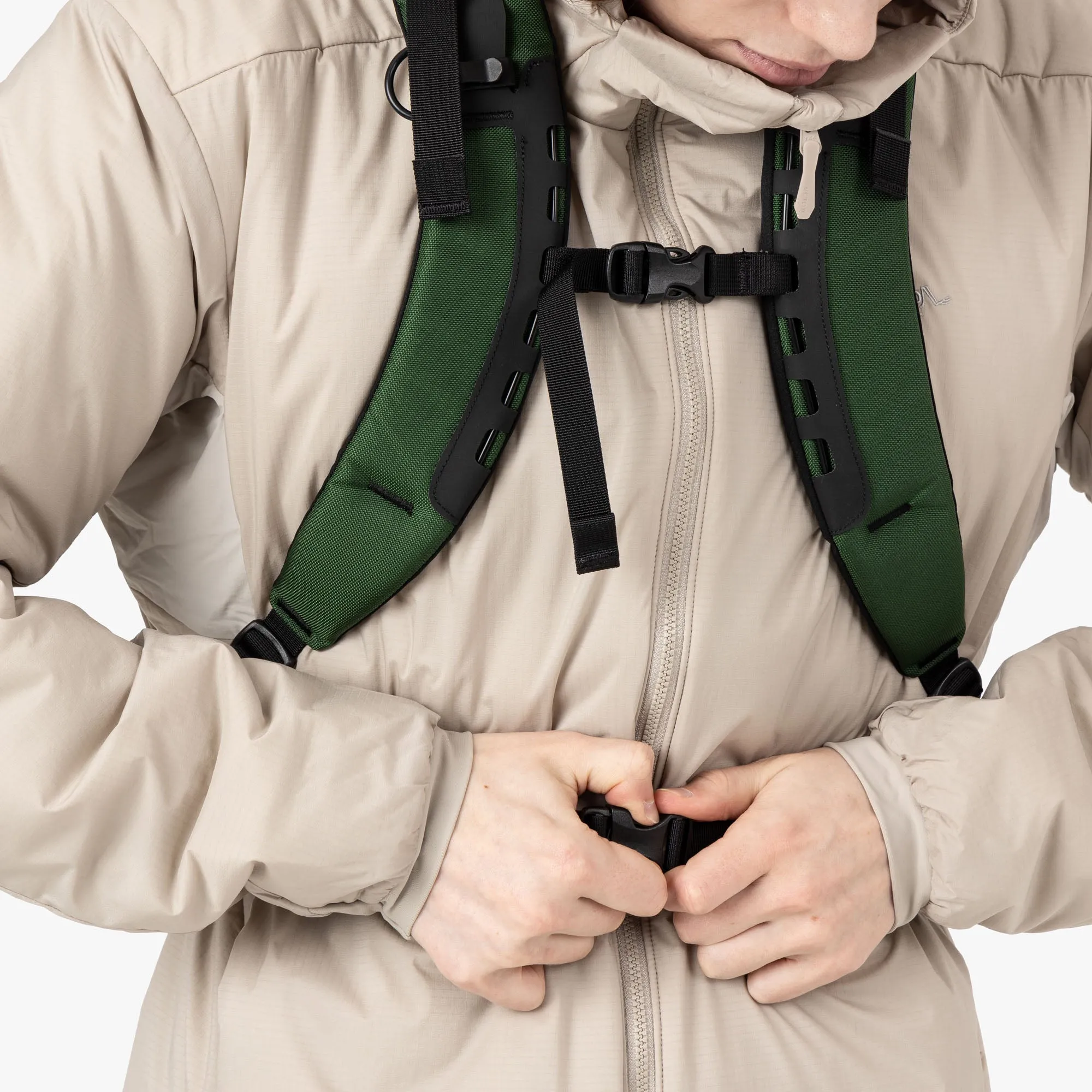 Arc'teryx Arro 22 Backpack / Eden