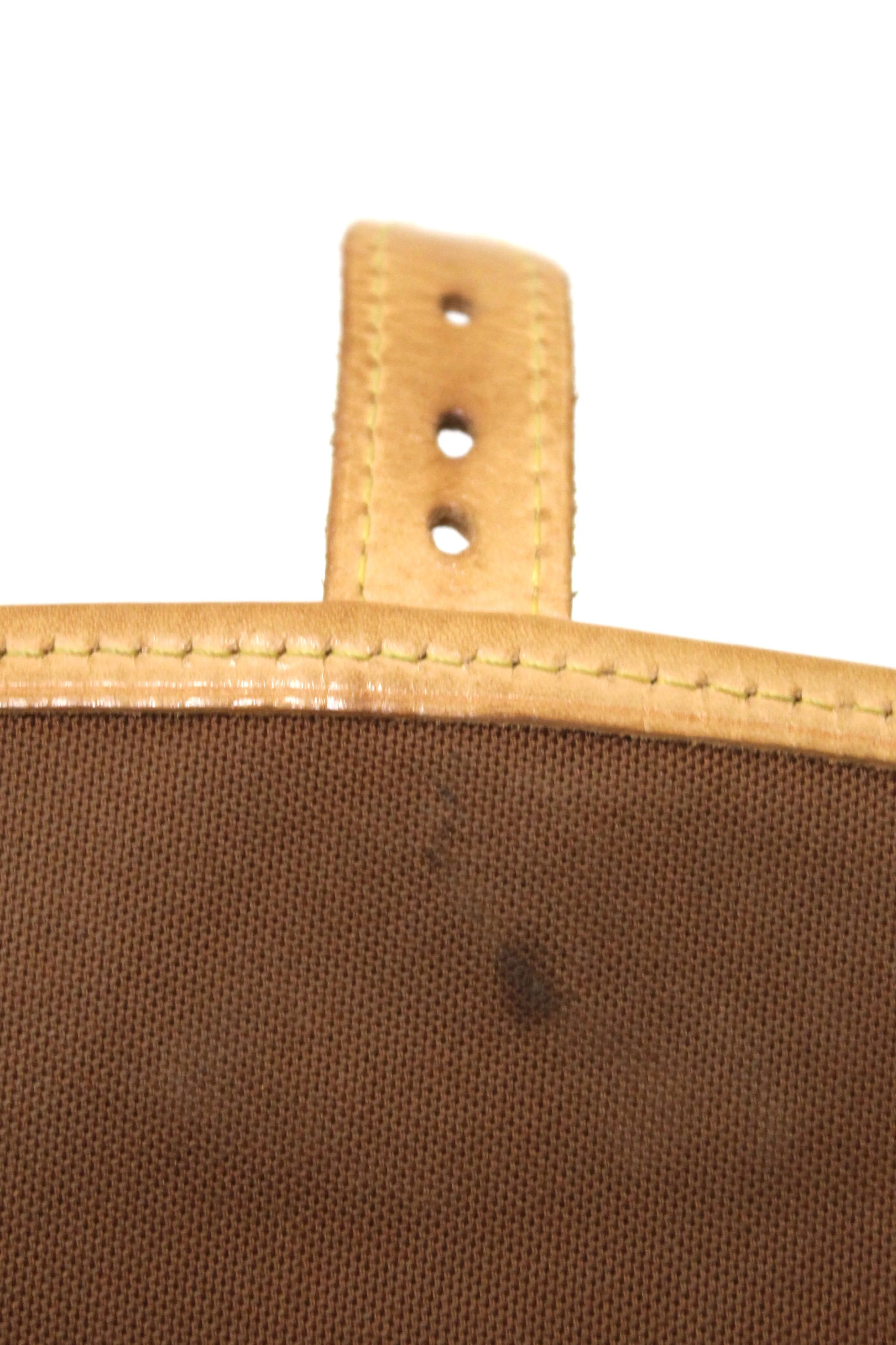 Authentic Louis Vuitton Classic Monogram Sologne Messenger Bag