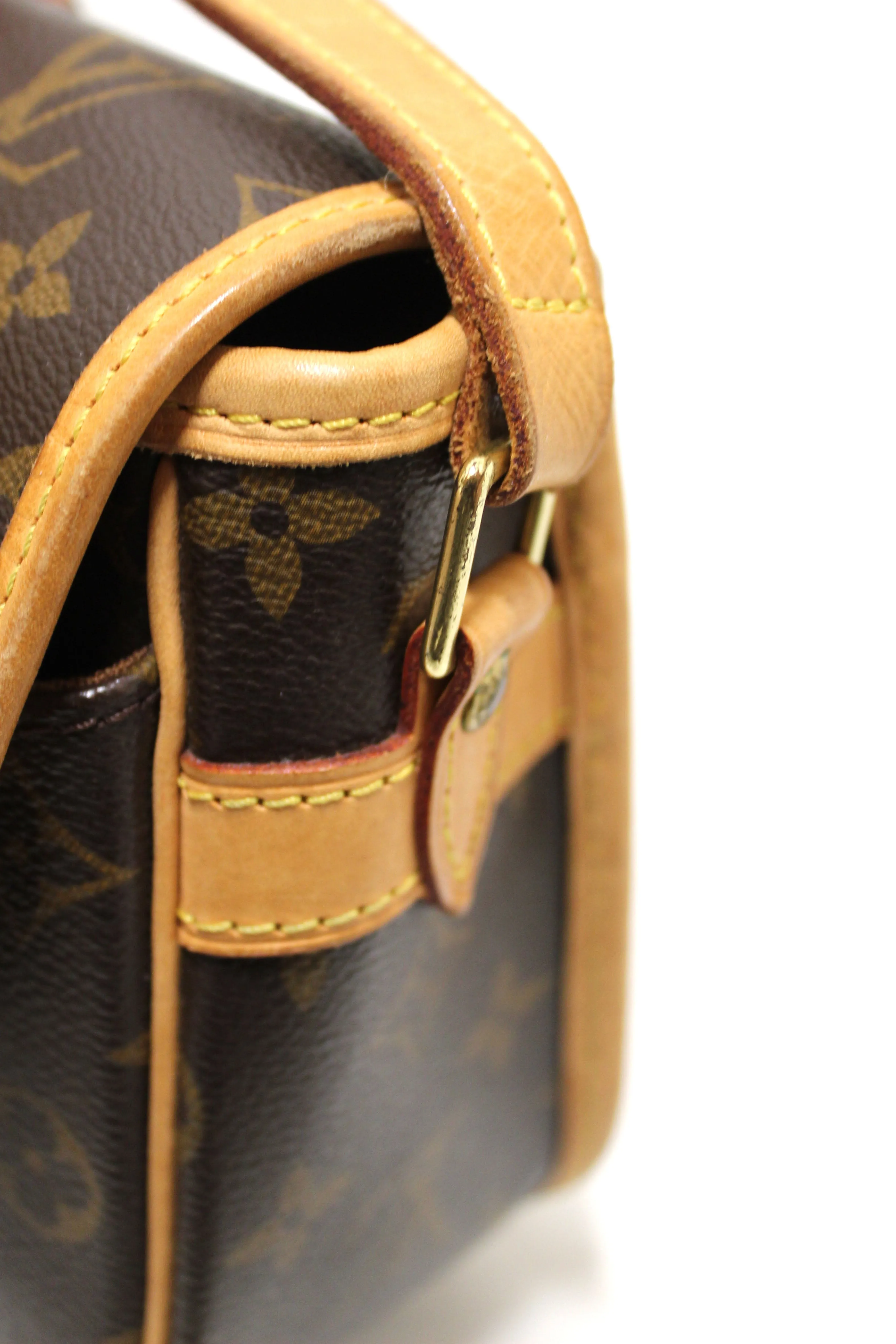 Authentic Louis Vuitton Classic Monogram Sologne Messenger Bag