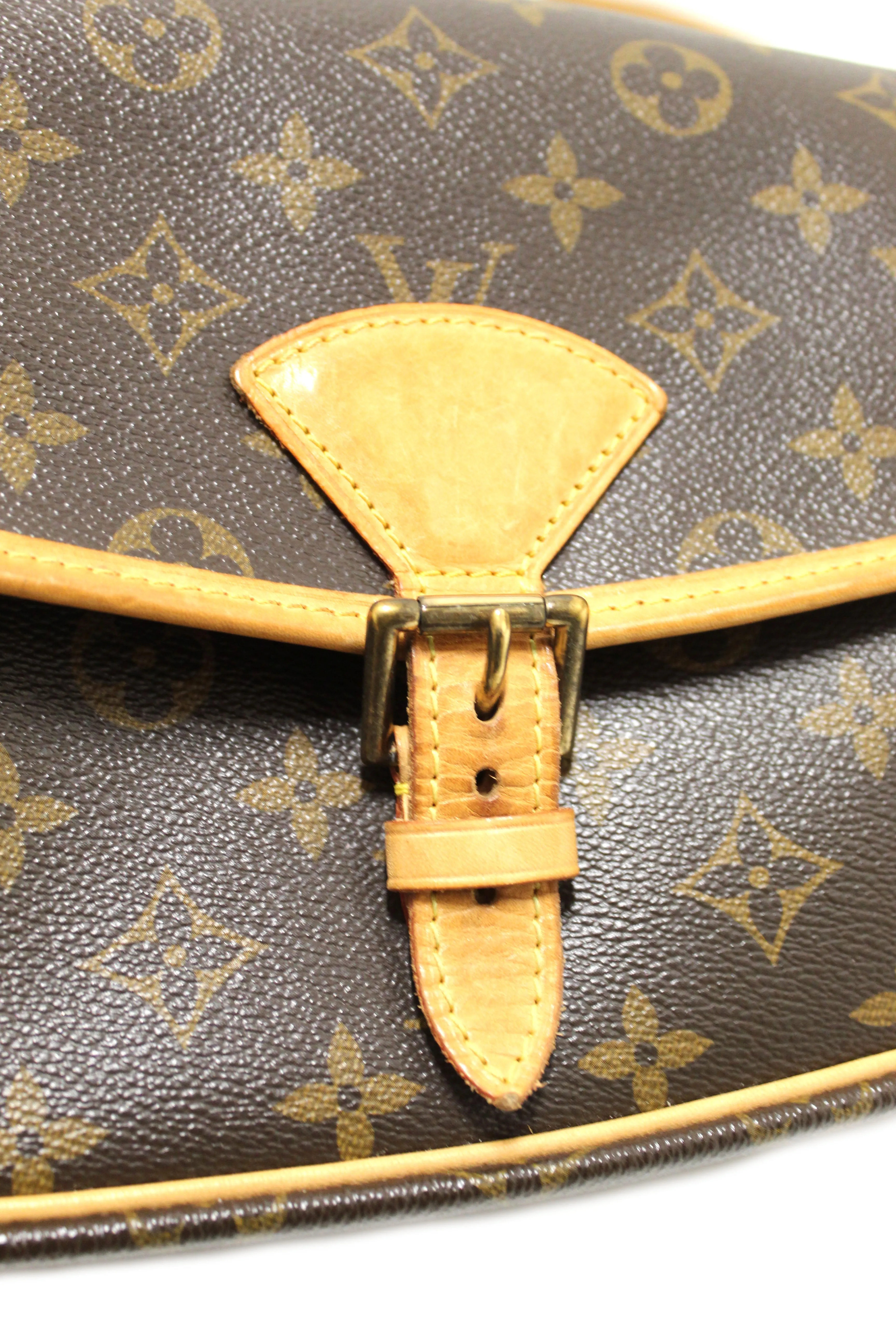 Authentic Louis Vuitton Classic Monogram Sologne Messenger Bag