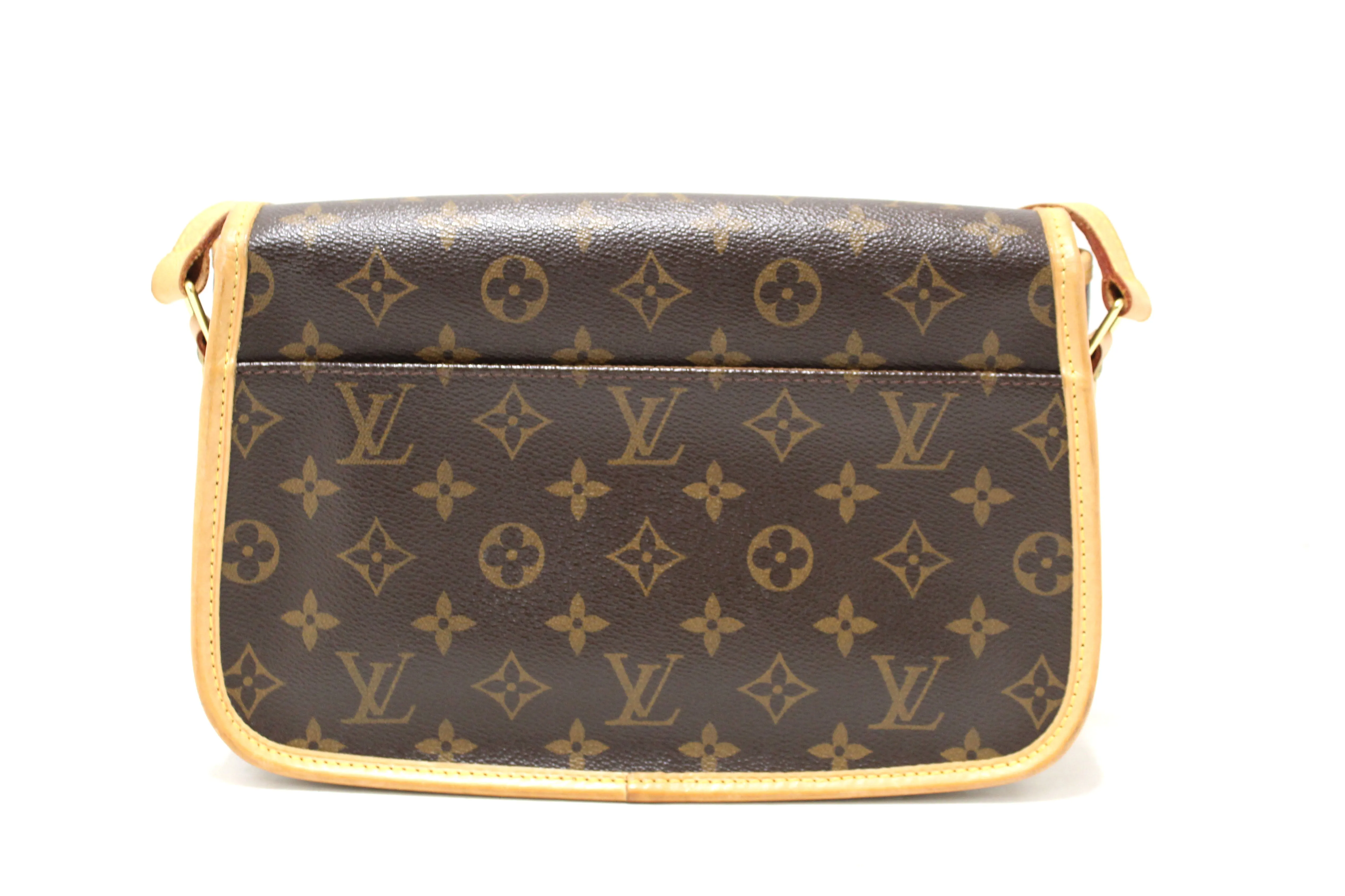 Authentic Louis Vuitton Classic Monogram Sologne Messenger Bag