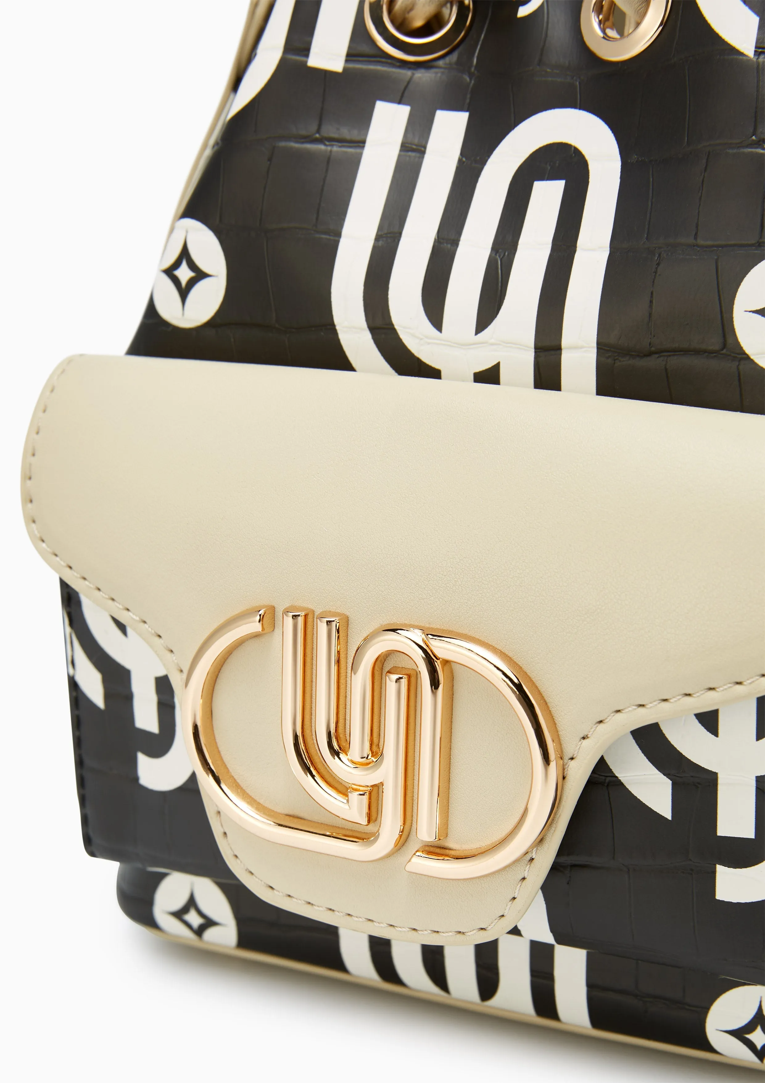Fray Infnite Bucket Bag Printed Black