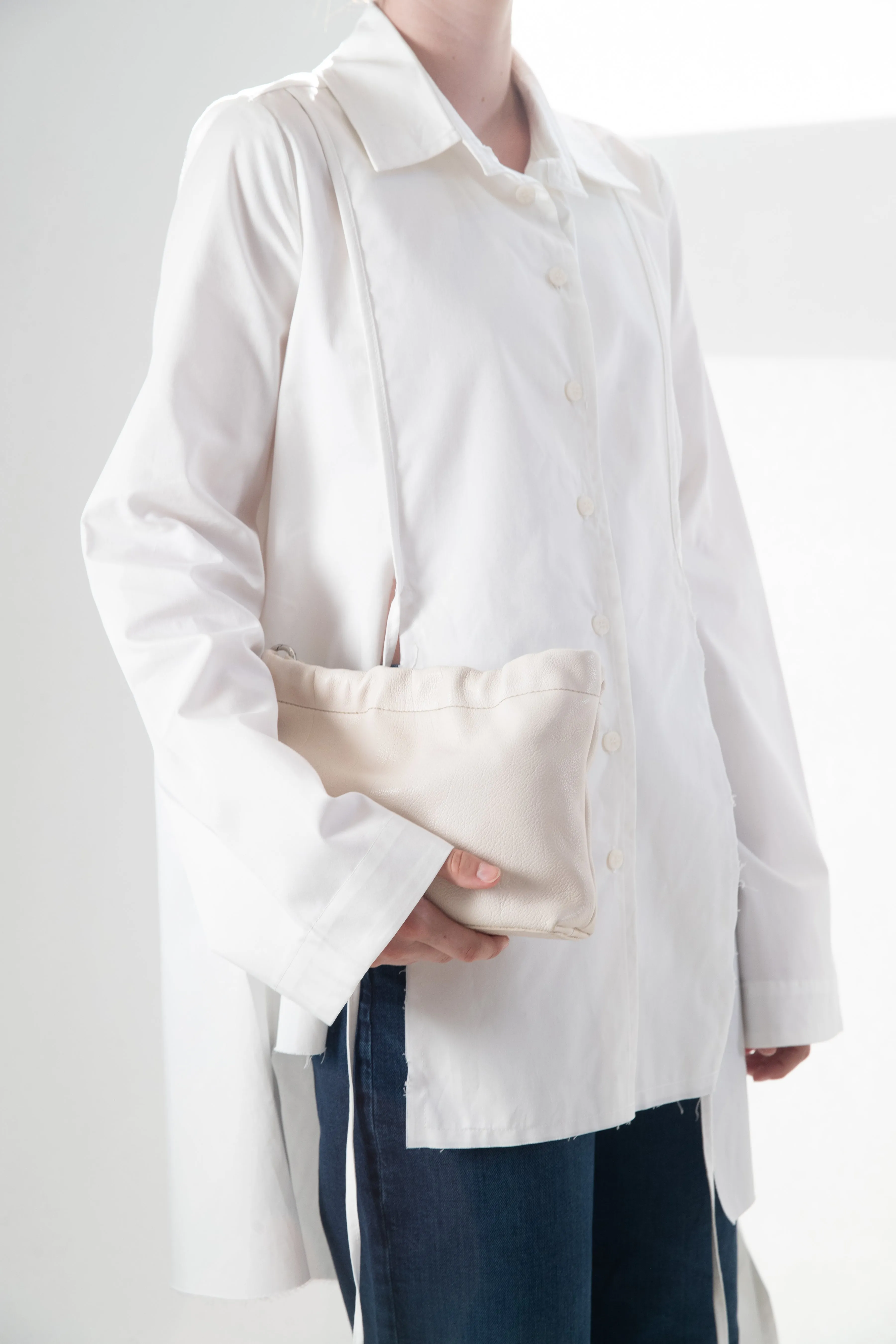 Harpers Emporium Gathered Bag Short in Ghost