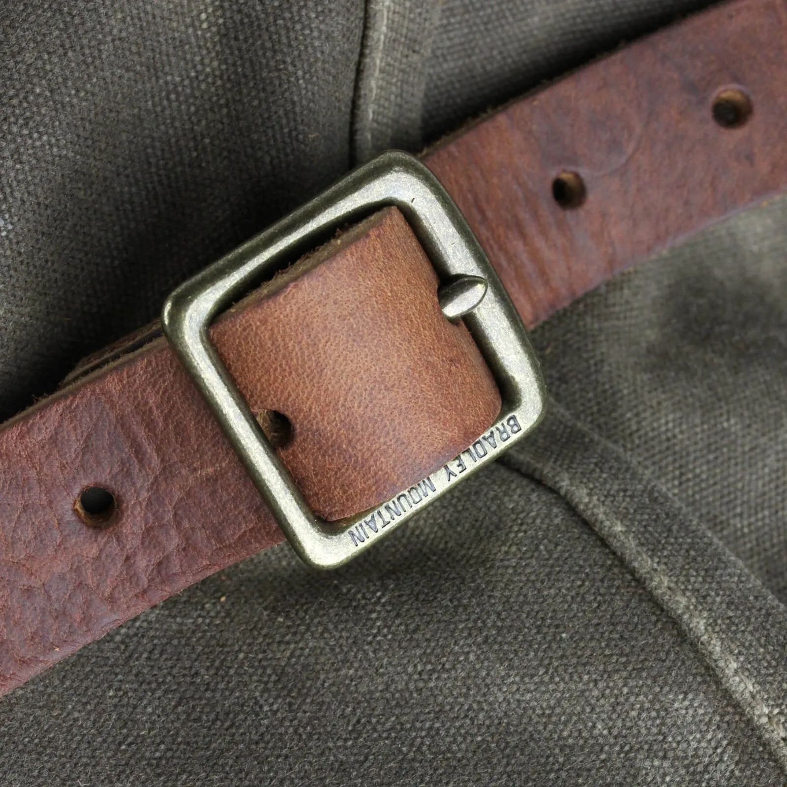 The Scout - Field Tan